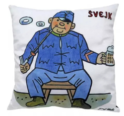 Josef Lada pillow - Švejk with a pint